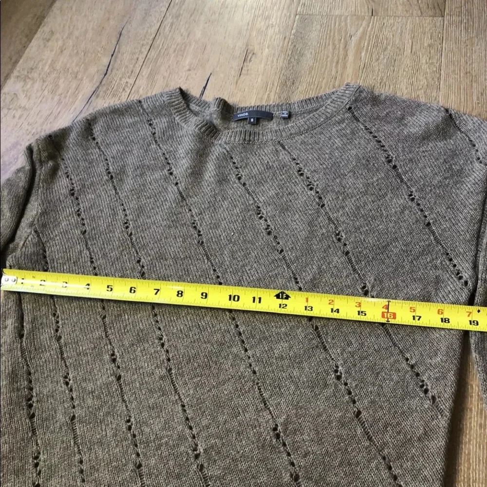 🔥STUNNING Vince Yak/Wool sweater sz S Price Firm